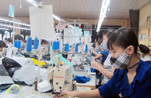 Lương tối thiểu 2015 sẽ tăng nhưng khó cao