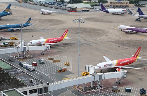 Giá vé máy bay sắp tăng