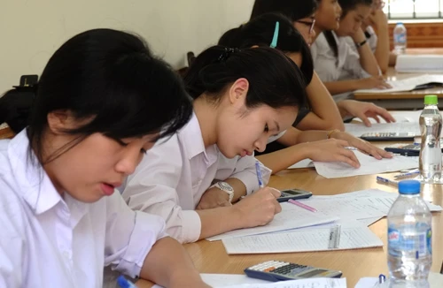 Đổi mới giáo dục đại học: Người dân muốn công bằng, bớt mọi tốn kém, nhiêu khê