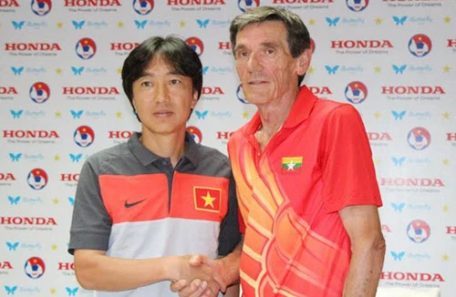 Giảm bớt gánh nặng cho HLV Miura 