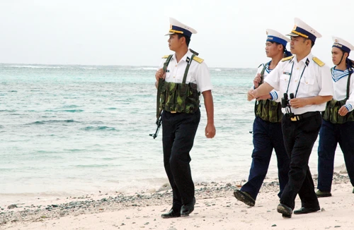 Sẽ cùng các chú giúp Việt Nam ngày càng giàu mạnh