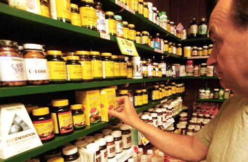 Cẩn trọng khi sử dụng vitamin xuất xứ từ Trung Quốc