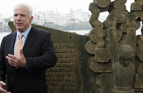 Cùng tiến về phía trước