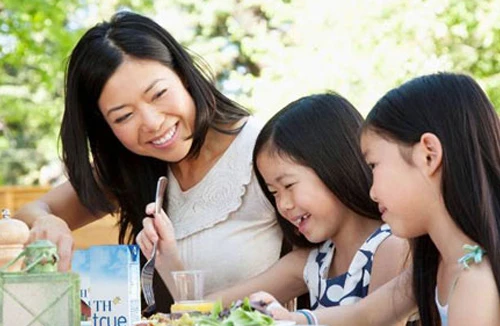 Cô đơn giữa gia đình