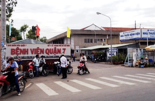 Kêu gọi kẻ bắt cóc trả lại con cho người mẹ