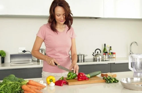 Các đồ dùng nhà bếp gây nguy hiểm cho sức khỏe