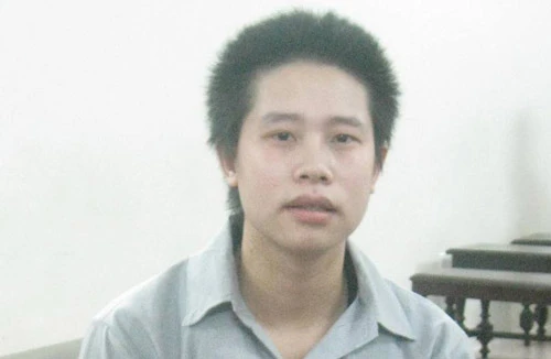 Bị đâm suýt chết vẫn xin giảm án cho hung thủ