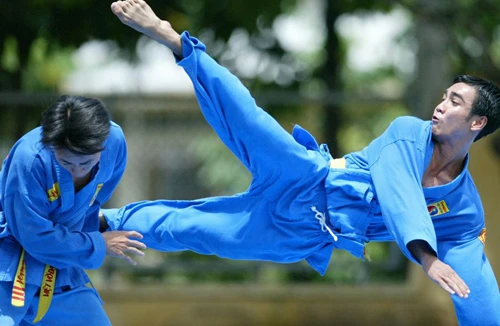 Gây dựng tinh thần Việt Võ Đạo trong sinh viên