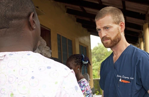 Sự quả cảm của một bác sĩ người Mỹ nhiễm virus Ebola