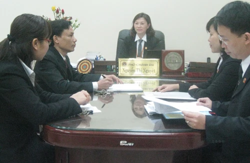 Tăng cường giám sát trong hoạt động xét xử