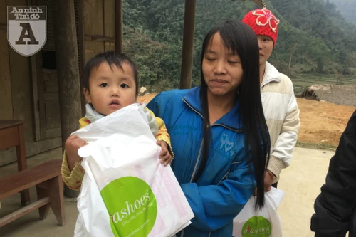 Sẻ chia hơi ấm với học trò, trẻ em nghèo vùng cao