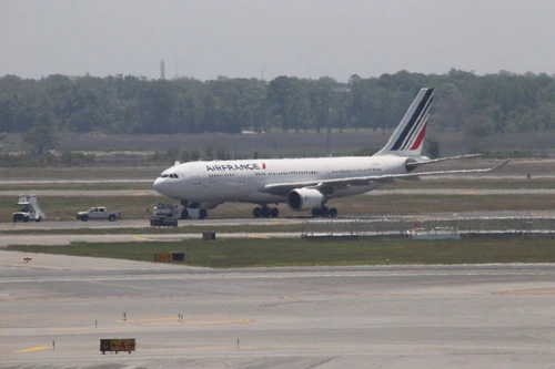 Máy bay chở khách liên tiếp bị đe dọa, Mỹ điều chiến đấu cơ hộ tống