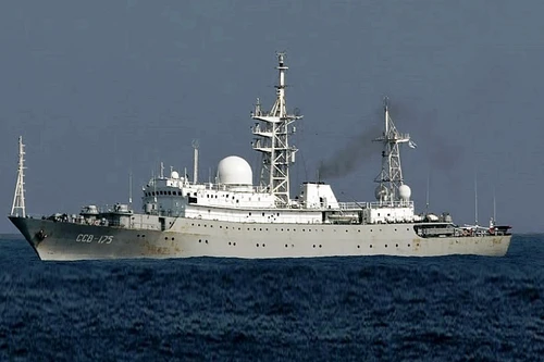 [ANH] Mỹ bất ngờ khi tàu do thám Nga đột ngột xuất hiện ngoài khơi