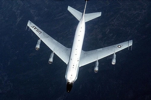 [ẢNH] Lo ngại "quà Giáng sinh" từ Triều Tiên, Mỹ điều máy bay đánh hơi hạt nhân áp sát