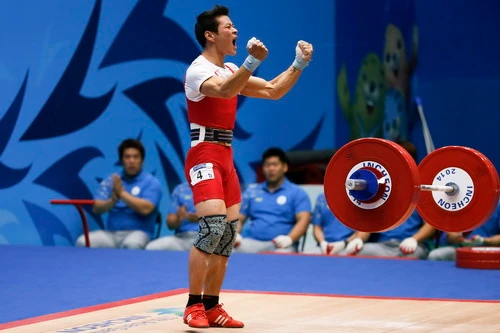 Cử tạ Việt Nam cầm chắc 3 suất dự Olympic 2016