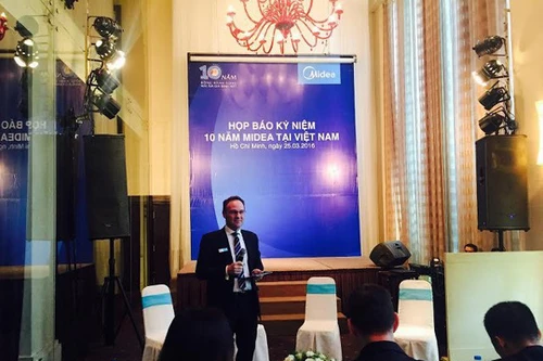 Midea - 10 năm đồng hành cùng mái ấm gia đình Việt Nam