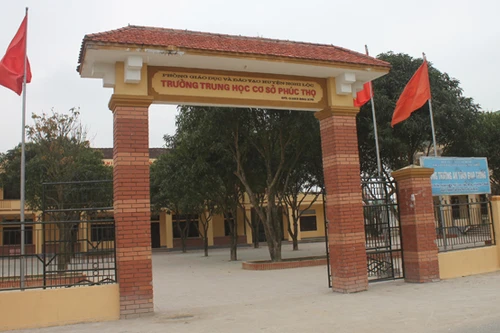 Thầy hiệu trưởng nhận sai, công khai xin lỗi gia đình học sinh