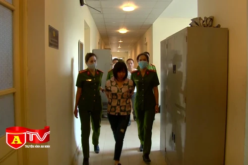 Tham ô hơn 1 tỷ đồng nhờ người nhà mua bất động sản