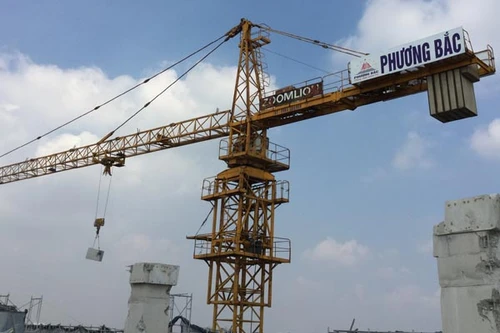 Kết thúc phá dỡ tầng 19 công trình 8B Lê Trực 