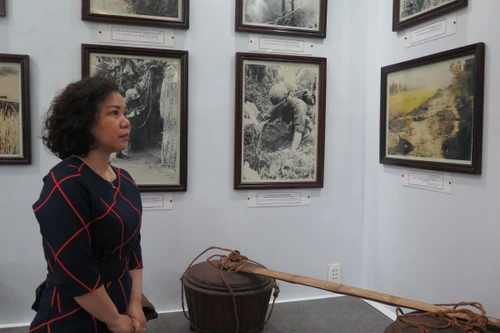 18 bức ảnh của tác giả Ronald L. Haeberle chụp vụ thảm sát Sơn Mỹ được sử dụng vô thời hạn tại Ban Quản lý Khu Chứng tích Sơn Mỹ