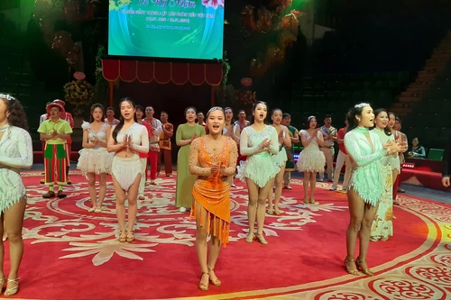 Liên đoàn Xiếc Việt Nam kỷ niệm 68 năm thành lập