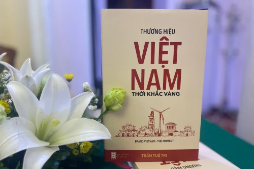 Ra mắt cuốn sách về thương hiệu quốc gia đầu tiên của Việt Nam dưới góc nhìn thực tế
