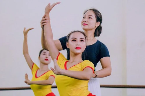 Bộ Giáo dục và Đào tạo "gỡ khó" vụ học sinh Học viện Múa Việt Nam không có Bằng tốt nghiệp