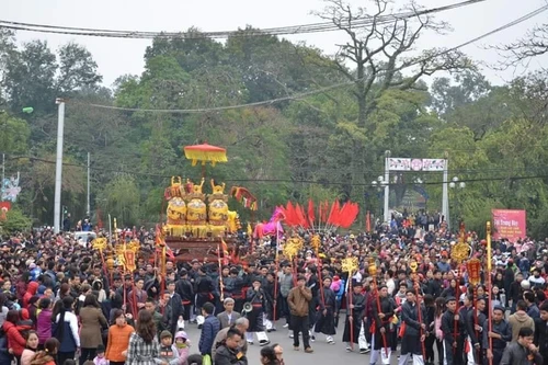 Lễ hội Đền Và thị xã Sơn Tây - Lễ hội lớn nhất tưởng nhớ công lao của Đức Thánh Tản 