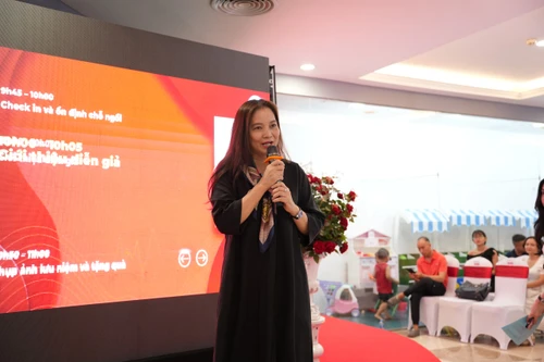 Nên cho trẻ đọc sách càng sớm càng tốt