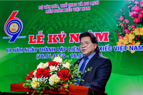 Liên đoàn Xiếc Việt Nam ra mắt "sân khấu vuông"
