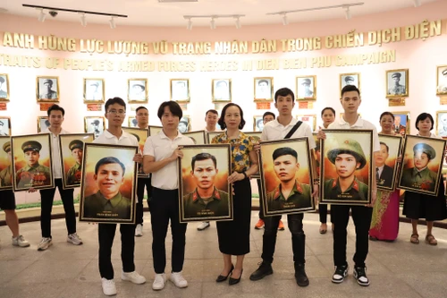 Chân dung 30 anh hùng trong chiến dịch Điện Biên Phủ