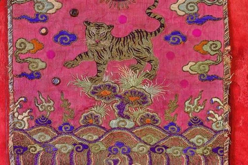 Hình tượng hổ trong mỹ thuật cổ Việt Nam