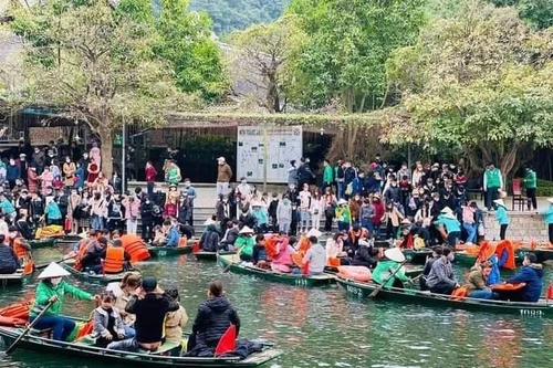 6 ngày nghỉ Tết, Ninh Bình đón gần 8,5 vạn lượt khách du lịch