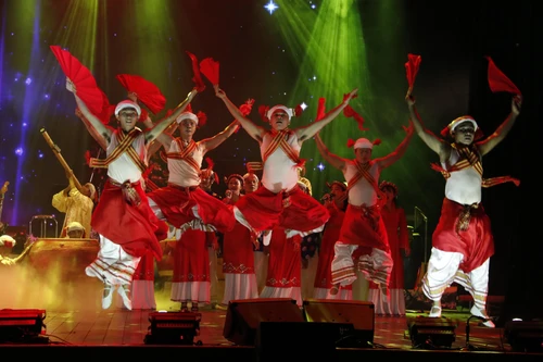 1.000 nghệ sĩ tham dự Liên hoan Ca Múa Nhạc toàn quốc năm 2021 (đợt 2)