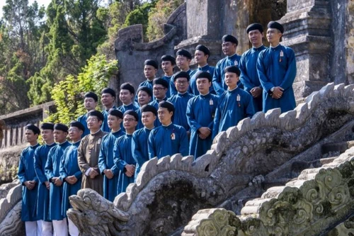 Xây dựng Huế trở thành kinh đô áo dài Việt Nam