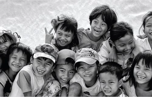  Trần Thế Phong - nhiếp ảnh gia chuyên chụp ảnh nụ cười