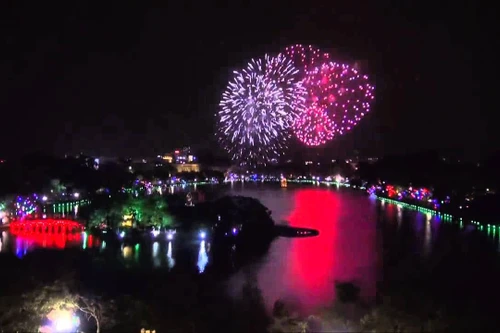 Hà Nội bắn pháo hoa tầm cao vào dịp Tết Dương lịch 2021