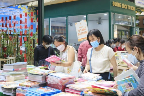 Hội sách tri thức nền tảng tại Hà Nội: "Mở kho tàng thư - Nhiều hơn cả sách" 
