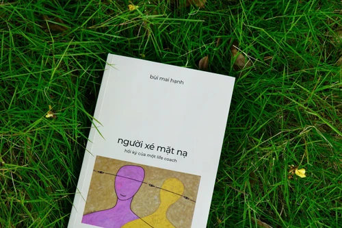 Đồng tác giả "Lê Vân yêu và sống" ra hồi ký