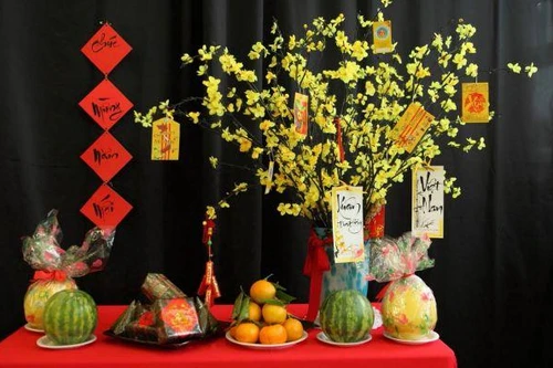 "Tết Việt – không gian thiêng"