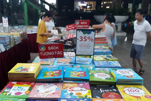 Hội sách Trăng tròn với nhiều hoạt động hấp dẫn dành cho thiếu nhi