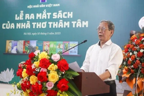 Sưu tầm và giới thiệu tác phẩm văn xuôi của cố nhà thơ Thâm Tâm