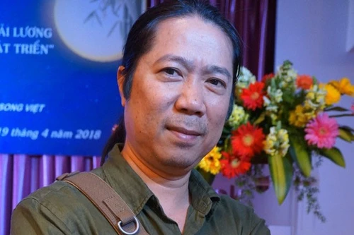 Họa sĩ Doãn Bằng làm Phó Giám đốc Nhà hát Tuổi trẻ