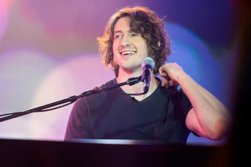 Ca sĩ hàng đầu Australia biểu diễn tại Việt Nam