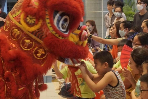 Chương trình nghệ thuật "Đêm hội trăng rằm yêu thương" 
