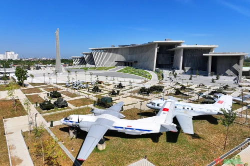 Bảo tàng Lịch sử Quân sự Việt Nam có 4 bảo vật Quốc gia miễn vé tham quan từ ngày 1/11