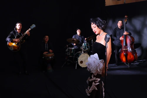 Ra mắt album nhạc Trịnh theo phong cách Jazz - "Rồi như đá ngây ngô"