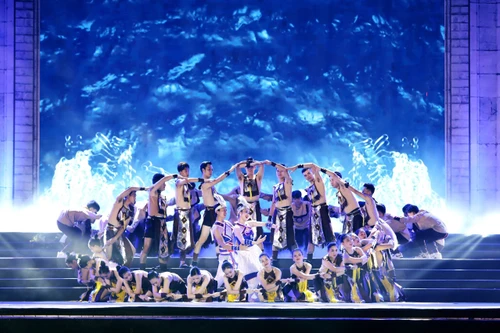 Hội tụ tinh hoa di sản nghìn năm trong chương trình “Linh thiêng nguồn cội - Đất Tổ Hùng Vương”