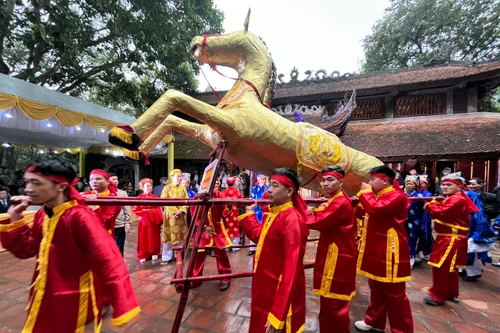 Lễ hội Gióng 2024 diễn ra bình yên, an toàn