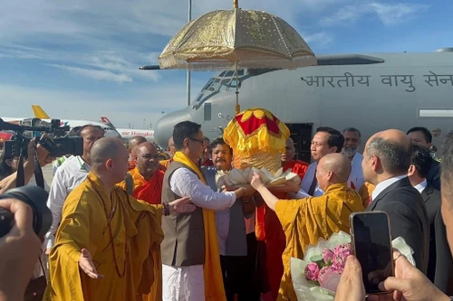 Xá lợi của đức Phật Thích Ca Mâu Ni đến Việt Nam